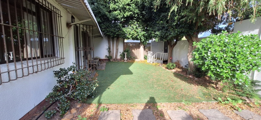 4 Bedroom Property for Sale in Pinelands Western Cape